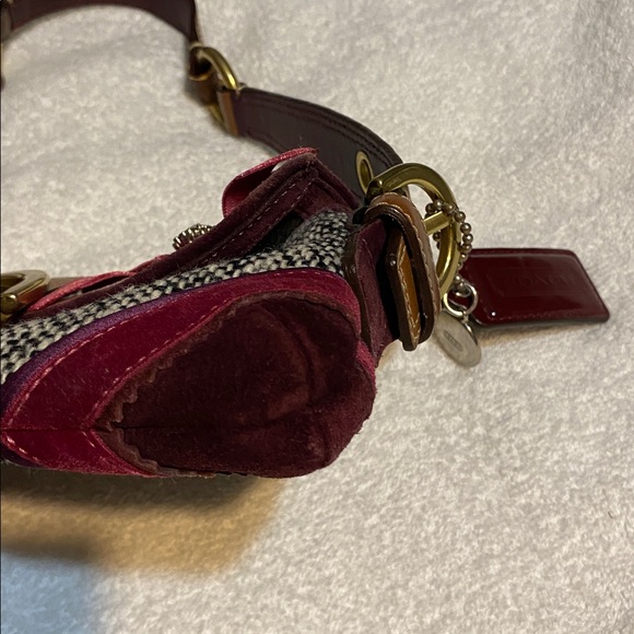 “As Is” Wool Bag - Picture 15 of 16